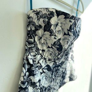 White House Black Market Strapless Printed Bustier Top